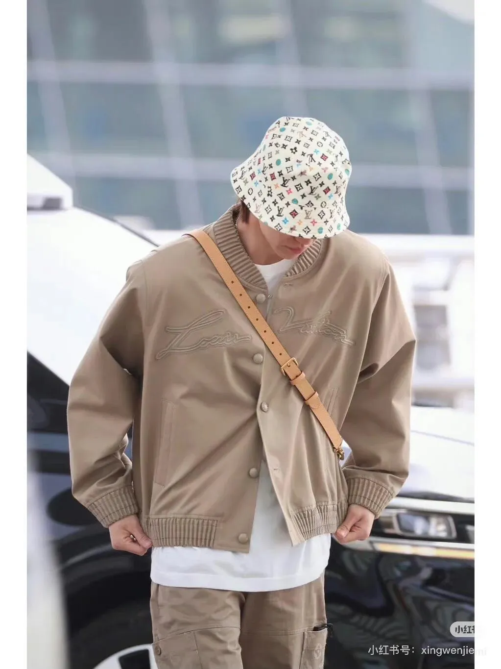 Louis Vuitton/Louis Vuitton Embroidered Silhouette Jacket
